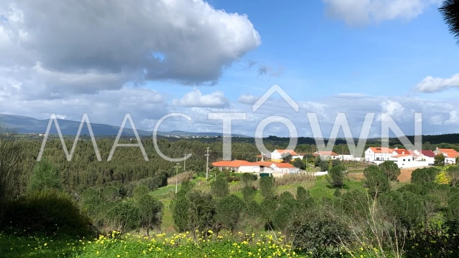 Terreno para Venda em Meia Via