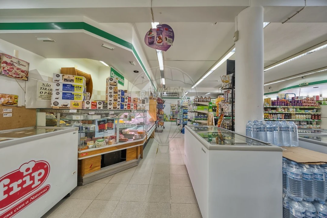 Moradia T4 para Venda em Azambuja Foto 31