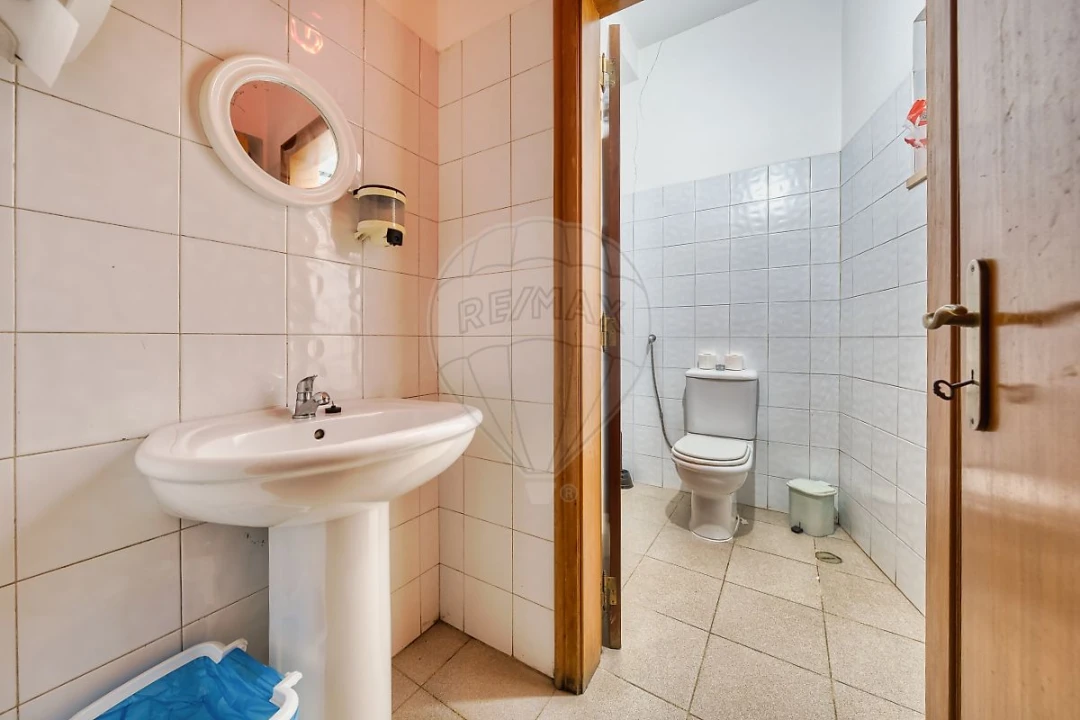 Moradia T4 para Venda em Azambuja Foto 36