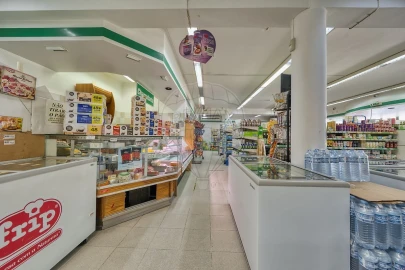 Moradia T4 para Venda em Azambuja
