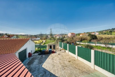 Moradia T4 para Venda em Azambuja