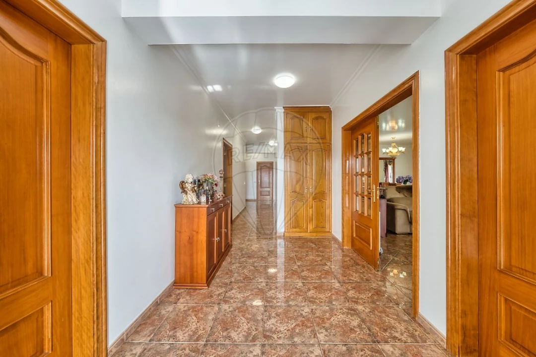 Moradia T4 para Venda em Azambuja Foto 10