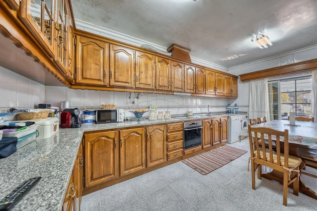 Moradia T4 para Venda em Azambuja Foto 17