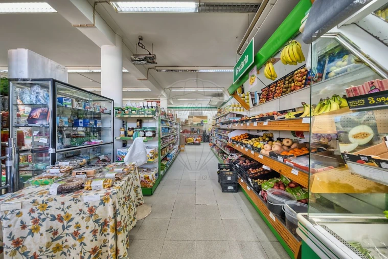 Moradia T4 para Venda em Azambuja Foto 21