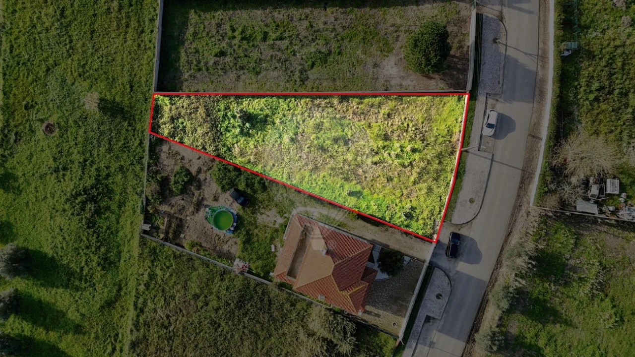 Terreno para Venda em Manique do Intendente, Vila Nova de São Pedro e Maçussa Foto 13