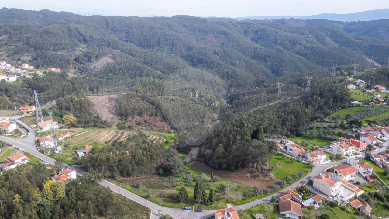Terreno para Venda em Torres do Mondego Foto 5