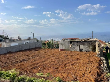 Moradia T2 para Venda em Ponta do Pargo