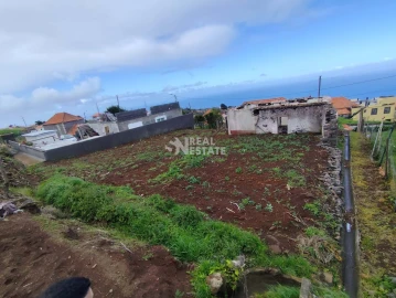 Moradia T2 para Venda em Ponta do Pargo