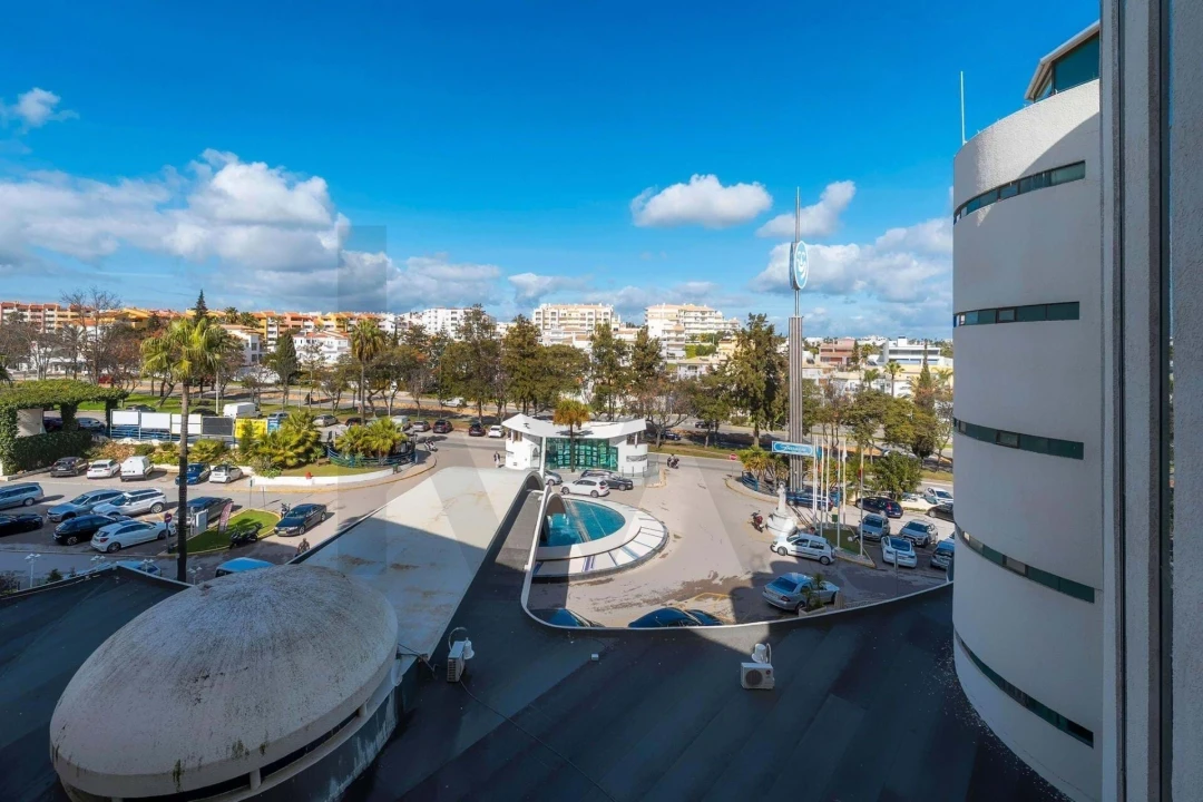 Apartamento para Venda em Albufeira e Olhos de Água Foto 13
