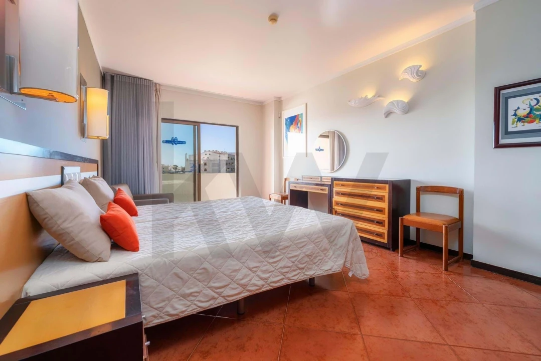 Apartamento T1 para Venda em Albufeira e Olhos de Água Foto 3