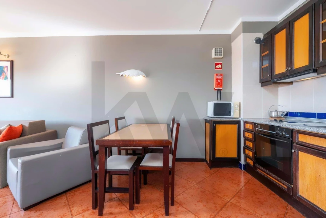 Apartamento T1 para Venda em Albufeira e Olhos de Água Foto 8