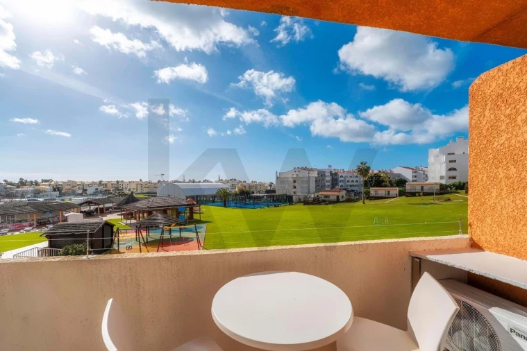Apartamento T1 para Venda em Albufeira e Olhos de Água Foto 11