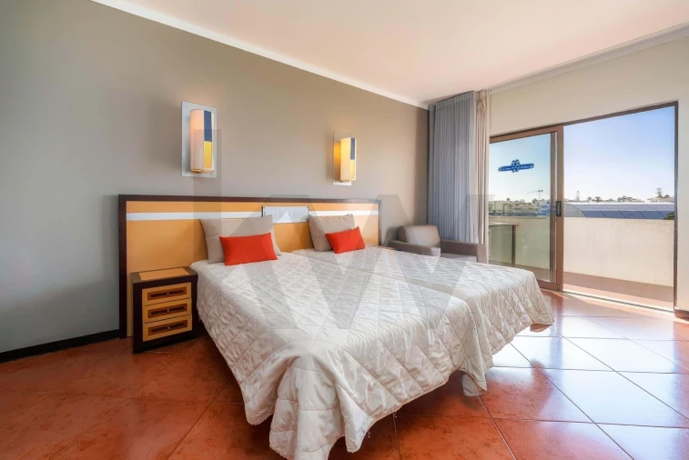 Apartamento T1 para Venda em Albufeira e Olhos de Água Foto 1