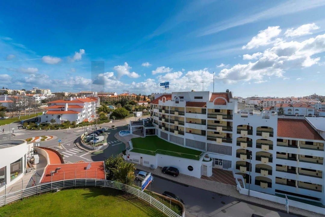 Apartamento T2 para Venda em Albufeira e Olhos de Água Foto 18