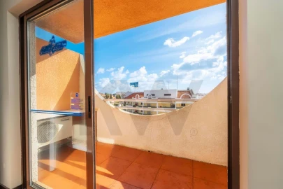 Apartamento T2 para Venda em Albufeira e Olhos de Água