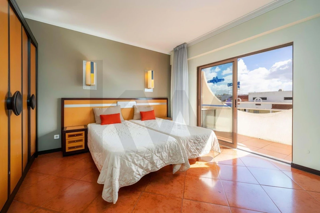 Apartamento T2 para Venda em Albufeira e Olhos de Água Foto 13