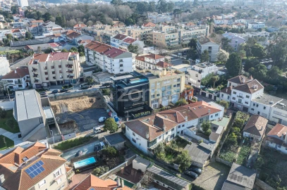 Apartamento T4 para Venda em Lordelo do Ouro e Massarelos