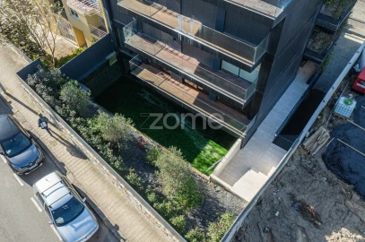 Apartamento T4 para Venda em Lordelo do Ouro e Massarelos