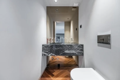 Apartamento T4 para Venda em Lordelo do Ouro e Massarelos