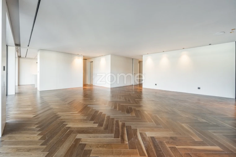 Apartamento T4 para Venda em Lordelo do Ouro e Massarelos Foto 48