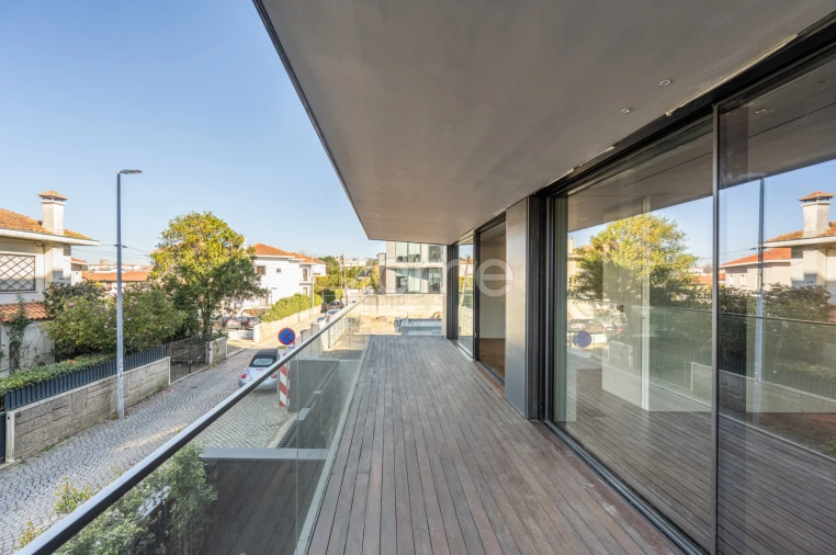 Apartamento T4 para Venda em Lordelo do Ouro e Massarelos Foto 50