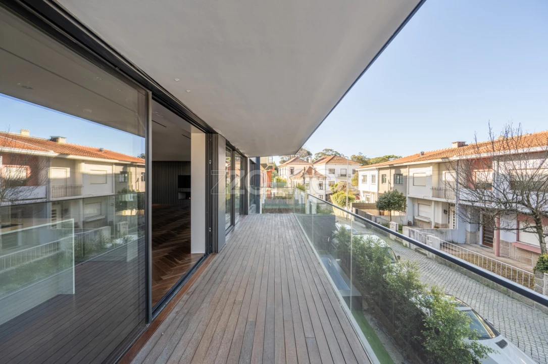 Apartamento T4 para Venda em Lordelo do Ouro e Massarelos Foto 49