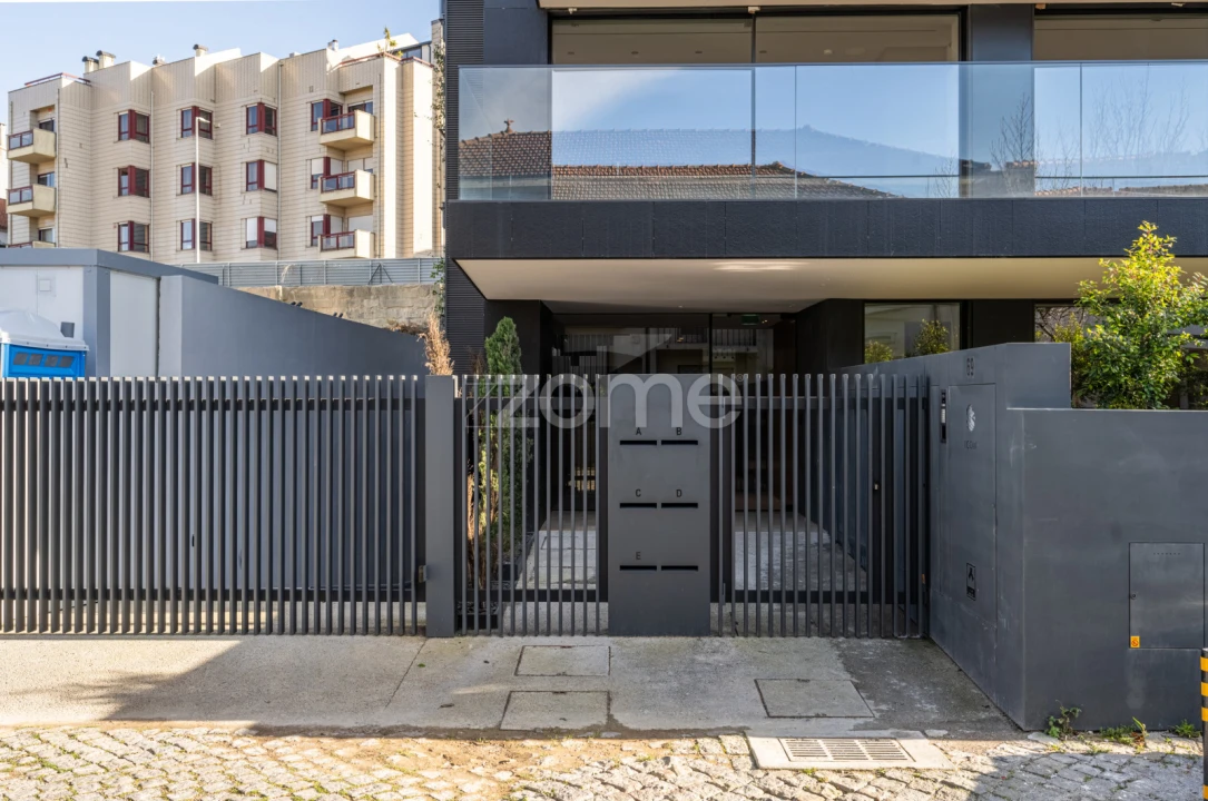 Apartamento T4 para Venda em Lordelo do Ouro e Massarelos Foto 67