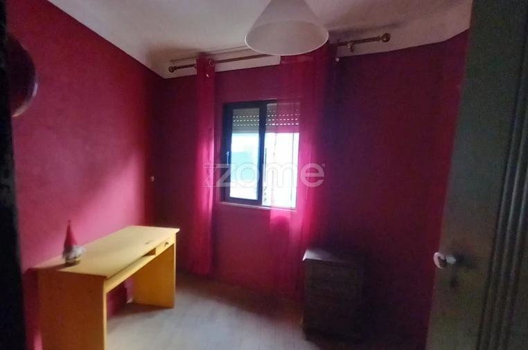 Moradia T2 para Venda em Trezoi Foto 4