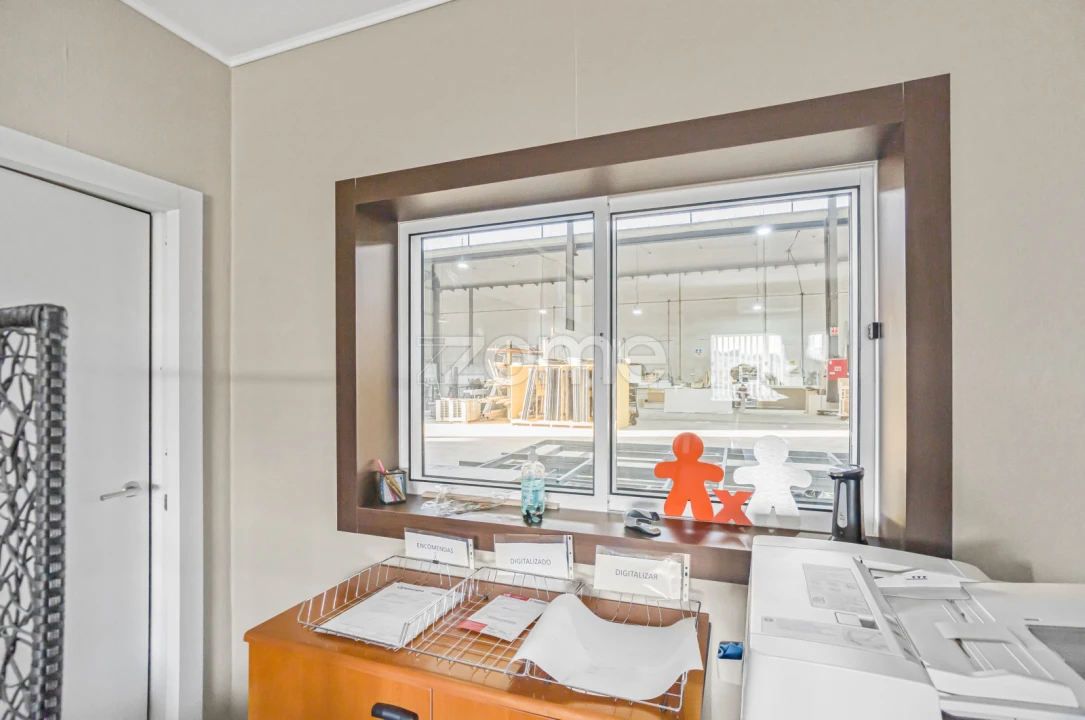 Terreno Comércio / Armazém para Venda em Arruda dos Vinhos Foto 18