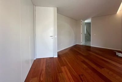Moradia T3 para Venda em Póvoa de Varzim, Beiriz e Argivai