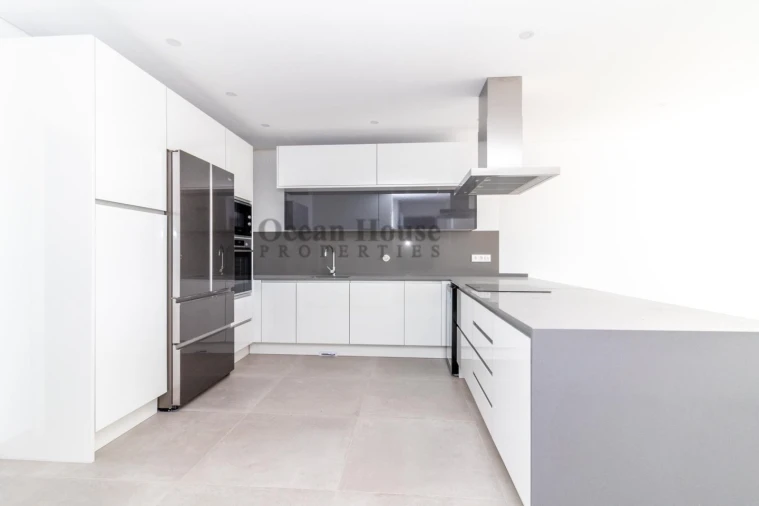Apartamento T3 para Venda em Loule (São Sebastião) Foto 2