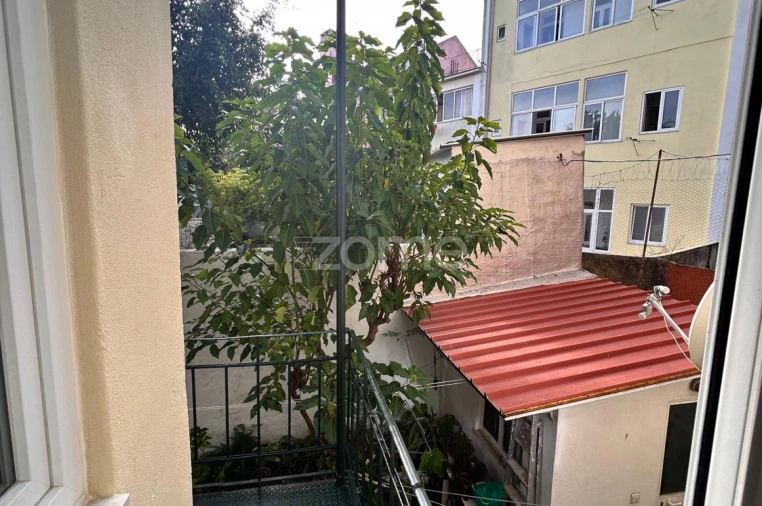 Apartamento T3 para Arrendamento em Penha de França Foto 20