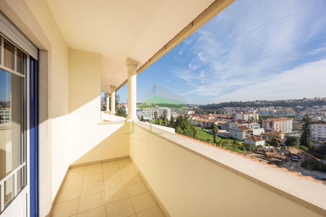 Moradia T4 para Venda em Leiria, Pousos, Barreira e Cortes Foto 27