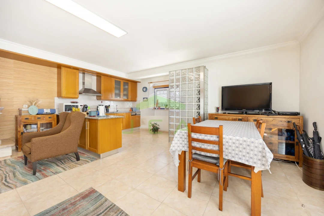 Moradia T4 para Venda em Leiria, Pousos, Barreira e Cortes Foto 35