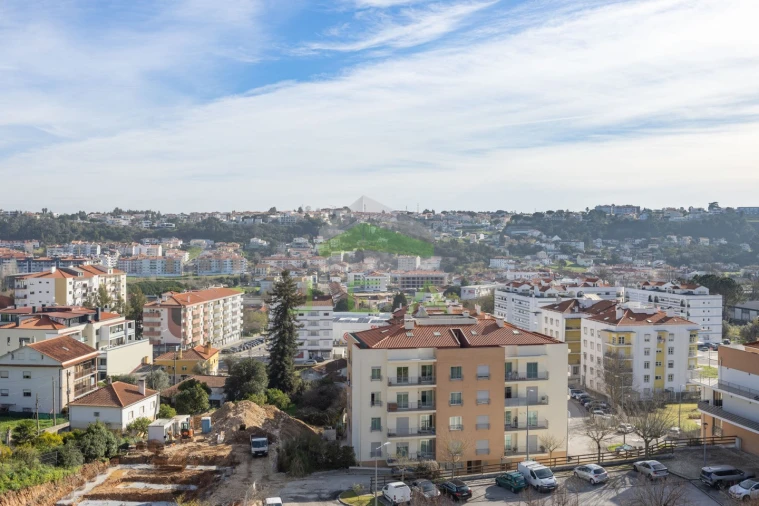 Moradia T4 para Venda em Leiria, Pousos, Barreira e Cortes Foto 19
