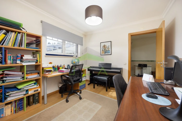 Moradia T4 para Venda em Leiria, Pousos, Barreira e Cortes Foto 41