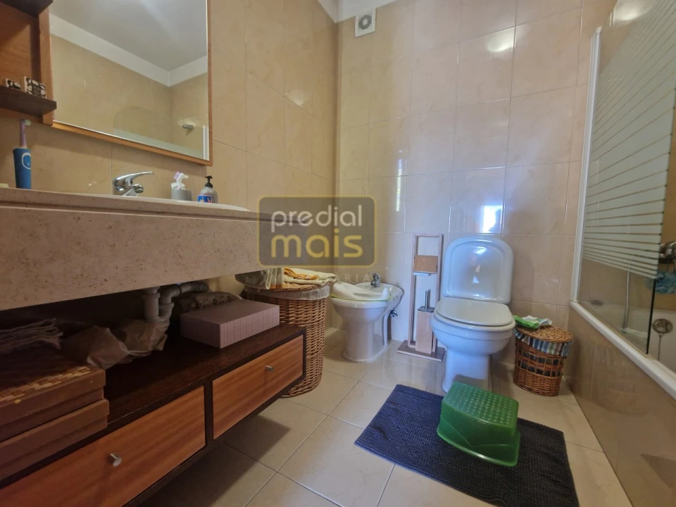 Apartamento T3 para Venda em Vila Nova de Famalicão e Calendário Foto 13