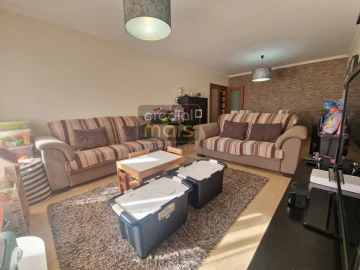 Apartamento T3 para Venda em Vila Nova de Famalicão e Calendário