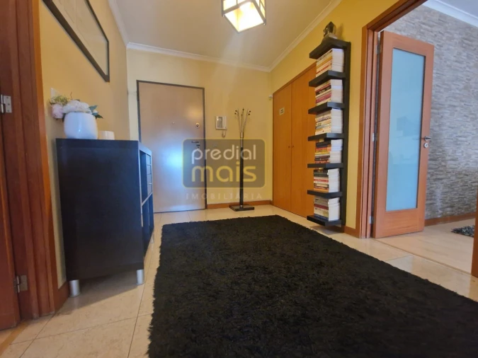 Apartamento T3 para Venda em Vila Nova de Famalicão e Calendário Foto 4