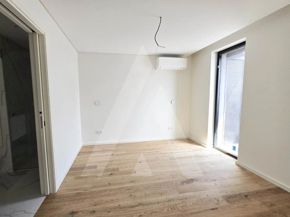 Apartamento T2 para Venda em Glória e Vera Cruz Foto 15
