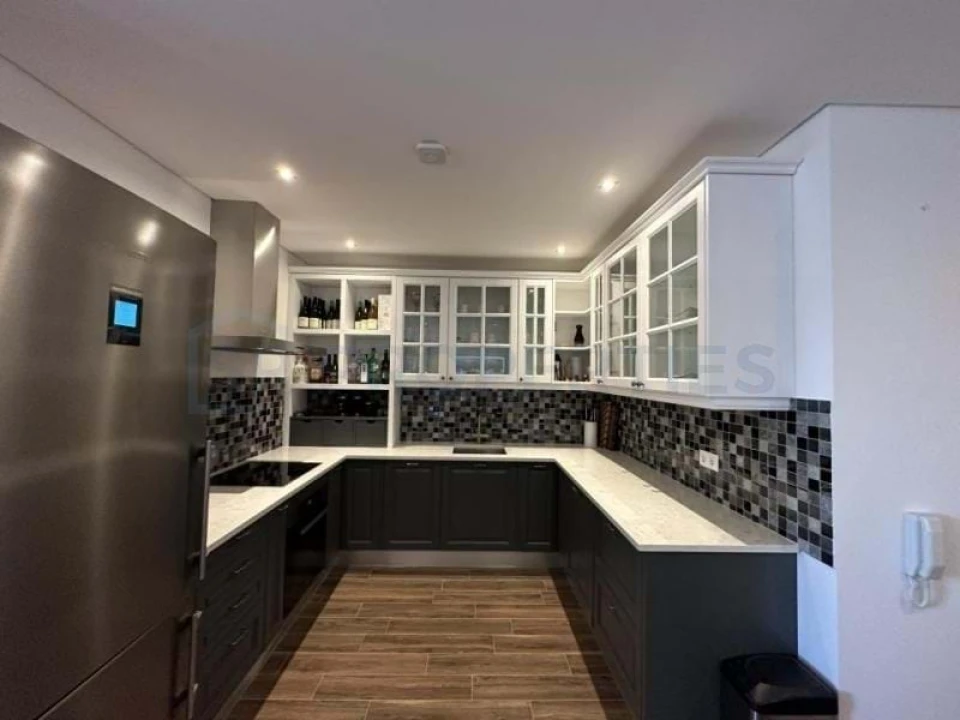 Apartamento T1 para Venda em Quarteira Foto 18