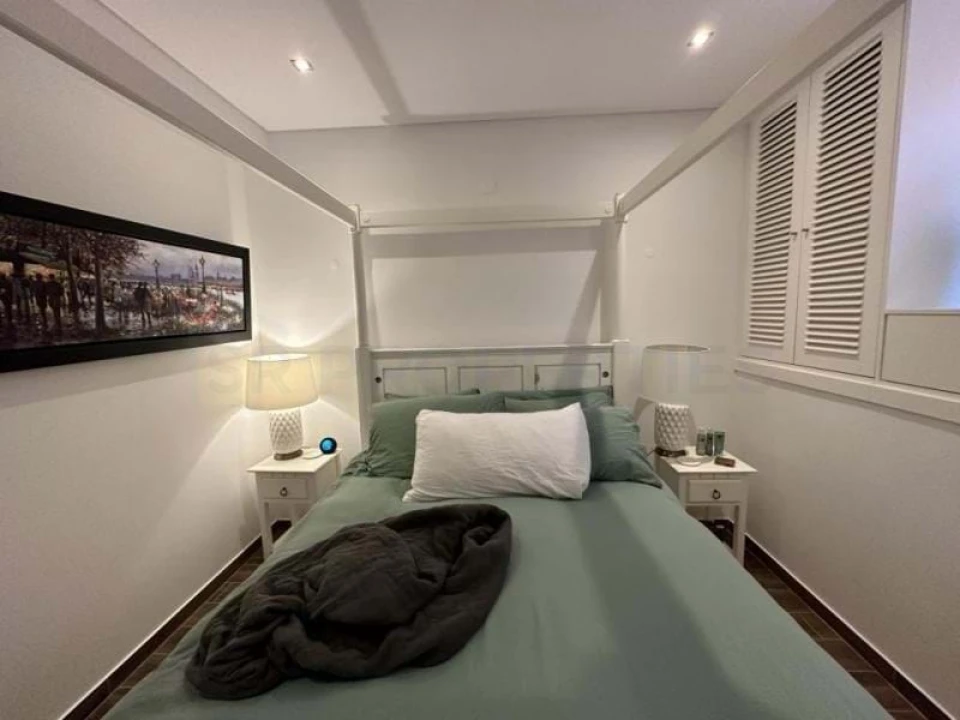 Apartamento T1 para Venda em Quarteira Foto 4