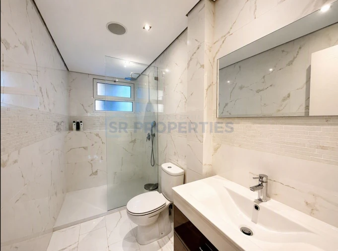 Apartamento T1 para Venda em Quarteira Foto 41