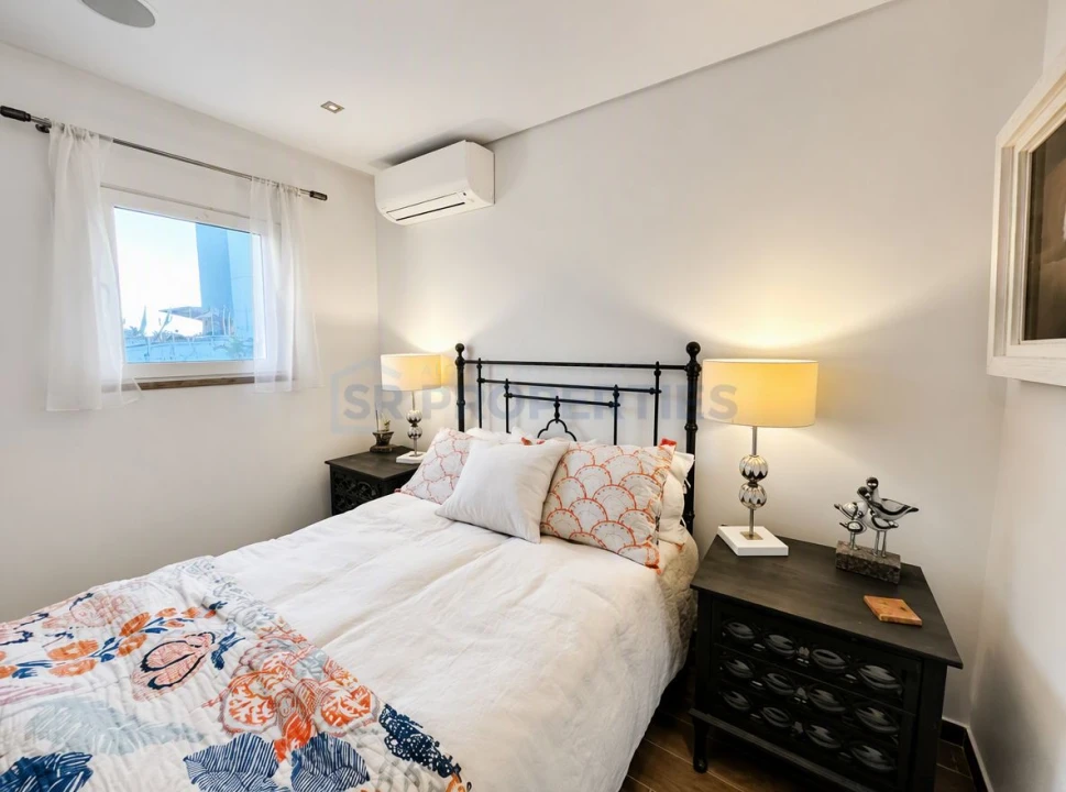 Apartamento T1 para Venda em Quarteira Foto 43