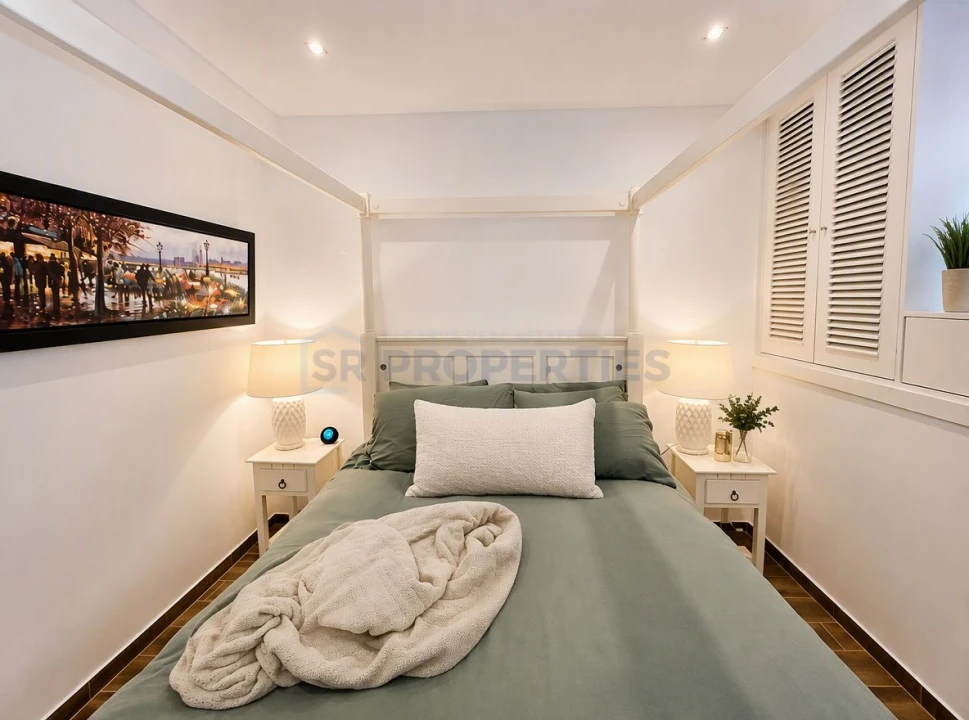 Apartamento T1 para Venda em Quarteira Foto 8