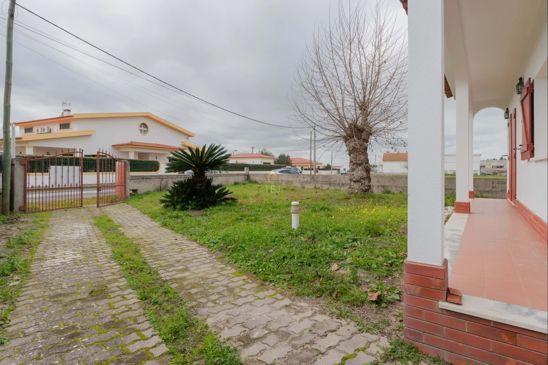 Moradia T3 para Venda em Marinhais Foto 45