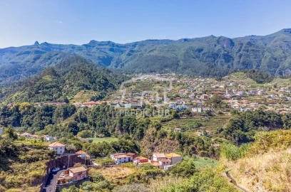 Terreno para Venda em São Vicente