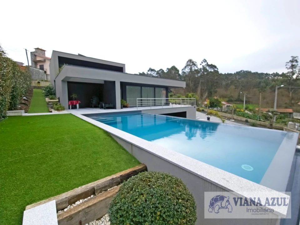 Moradia T3 para Venda em Vila Franca Foto 1