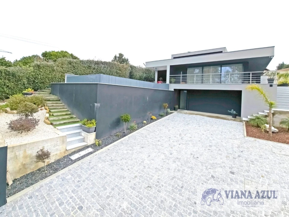 Moradia T3 para Venda em Vila Franca Foto 9