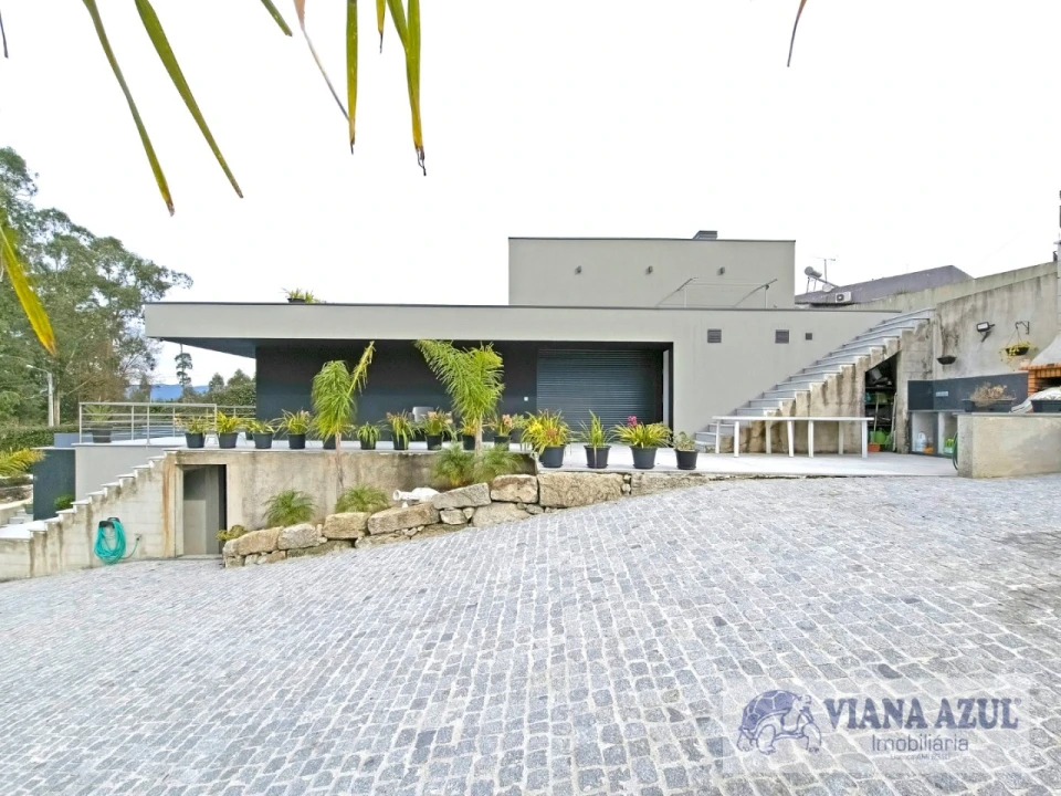 Moradia T3 para Venda em Vila Franca Foto 10